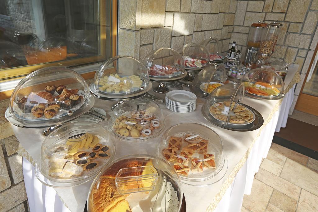 Bed and Breakfast Torre Degli Ulivi Тіньяле Екстер'єр фото